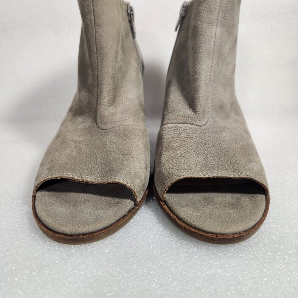 Lucky Brand Gray Leather Kasima Peep Toe Block Heel Booties 8M - Picture 3 of 14
